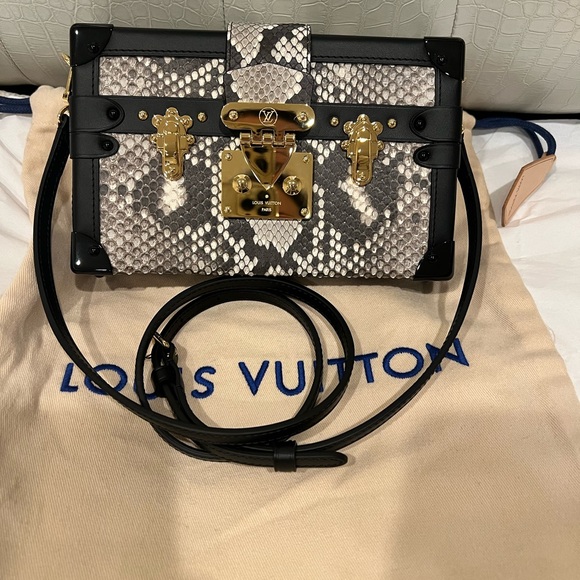 NEW LOUIS VUITTON PETITE MALLE HANDBAG PYTHON GOLD HARDWARE - Picture 2 of 16